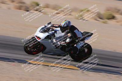 media/Dec-10-2023-SoCal Trackdays (Sun) [[0ce70f5433]]/Turn 9 Inside Set 2 (1115am)/